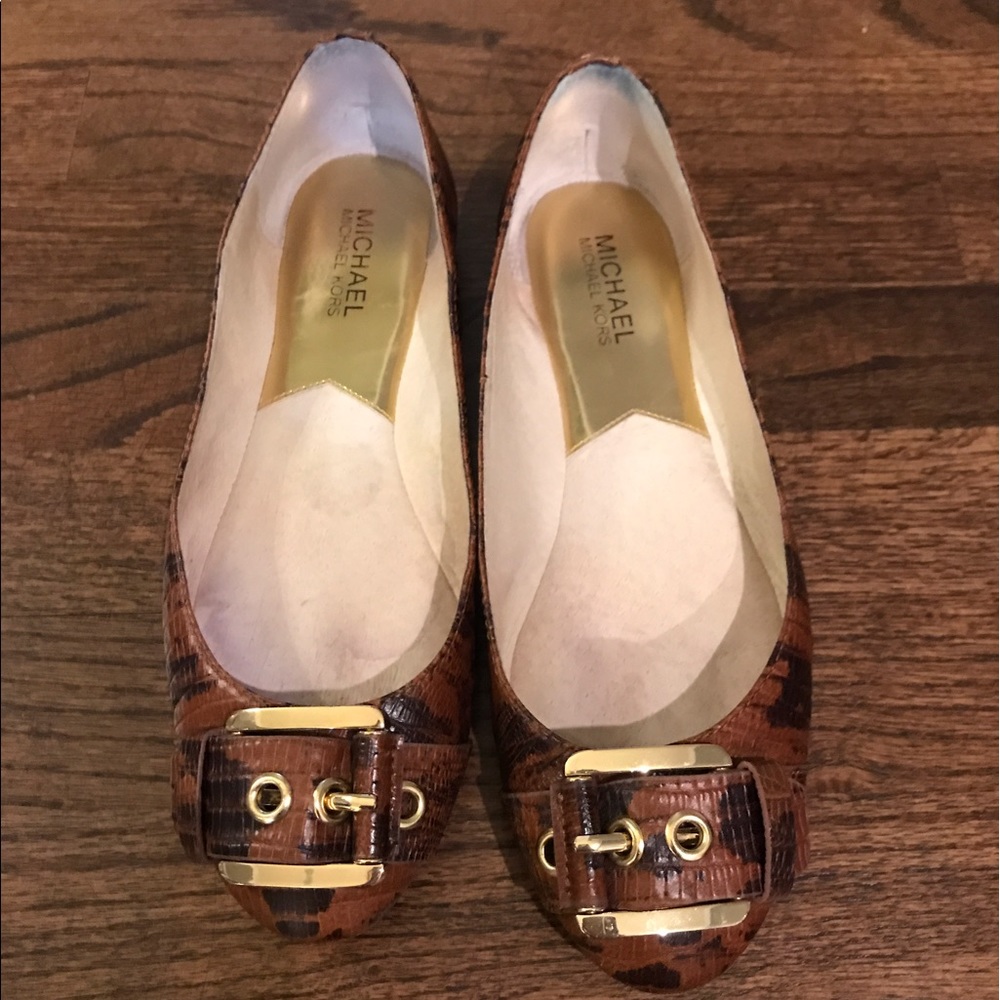 Michael Kors flats
