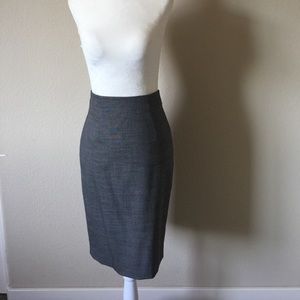 Ann Taylor Wool Blend Pencil Skirt - Size 00.
