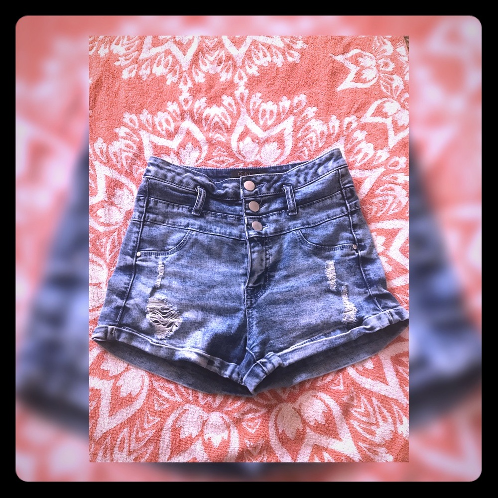 Distressed denim Jeans