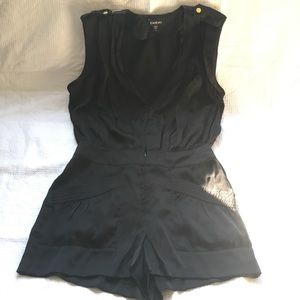 Black Bebe shorts jumper