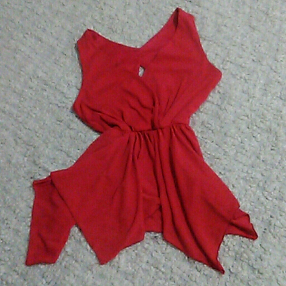 Red asymmetrical hem top