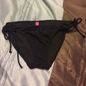 Black Victoria's Secret swim bottoms
