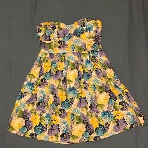 Floral mini dress🍀