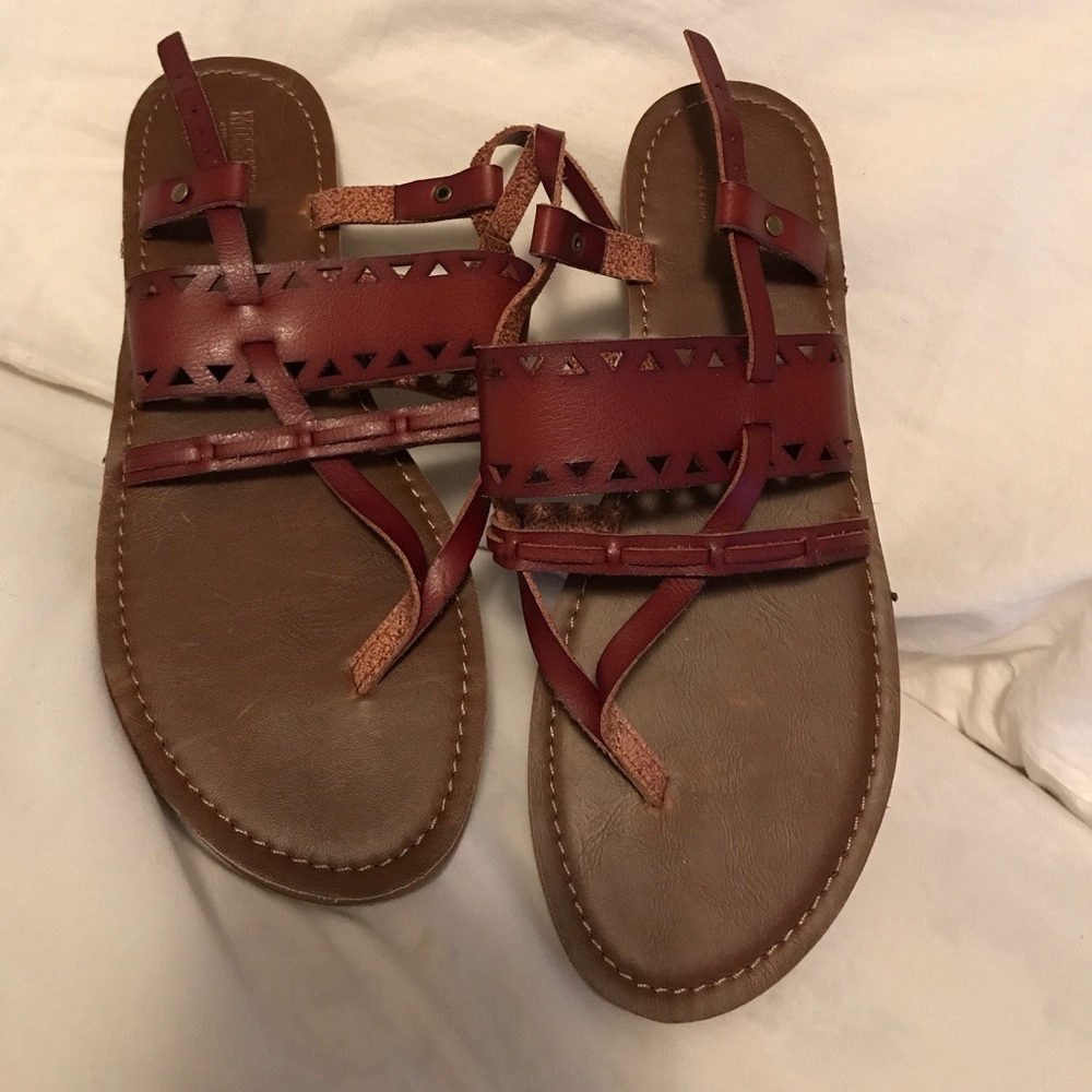 Sandal