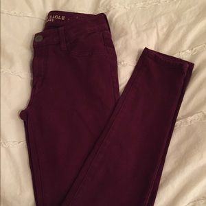American Eagle maroon jeggings