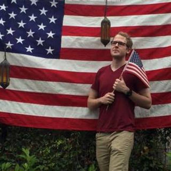 Meet your Posher, Dylan - Picture 1 of 1