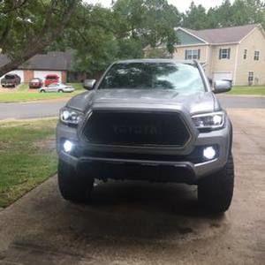 Meet your Posher, Blake