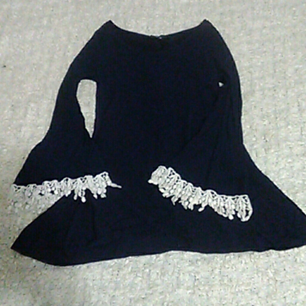 Long sleeve navy boho top