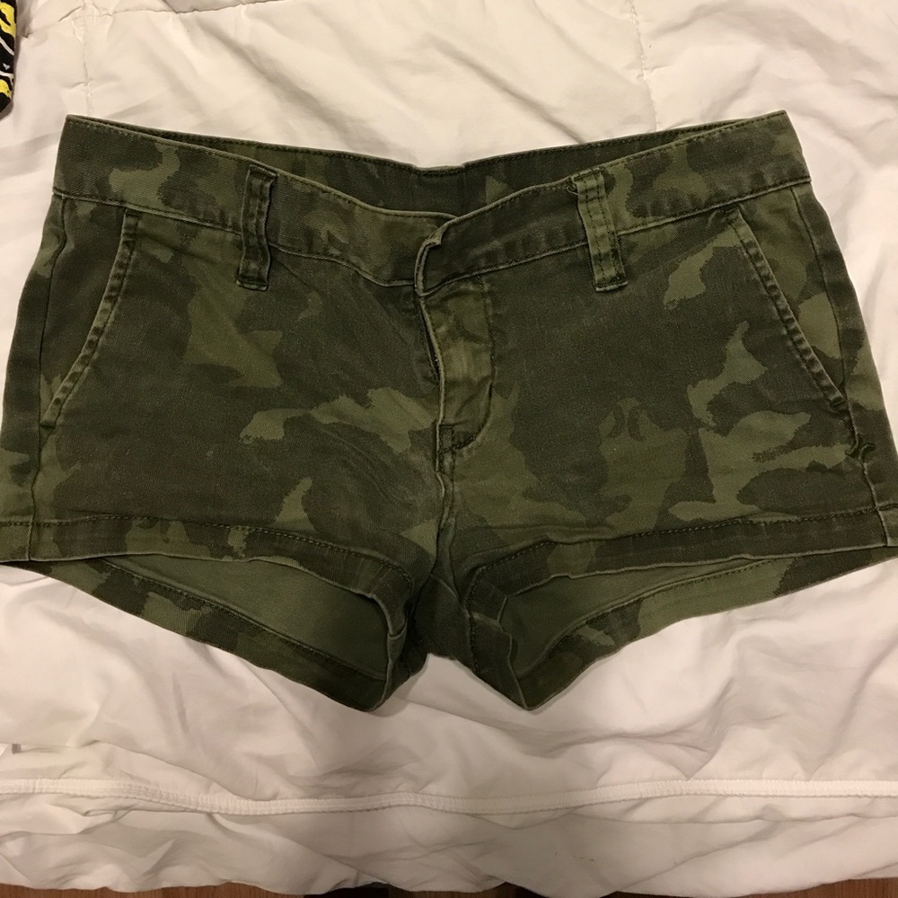Camo Hurley Women's shorts