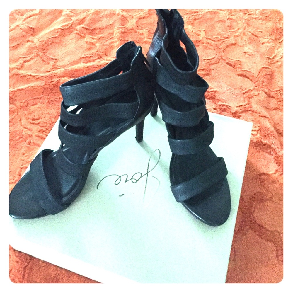 Straps High heel