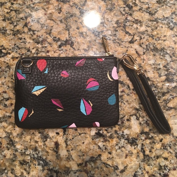 Never Used Patterned FOSSIL Wallet - Picture 2 of 3