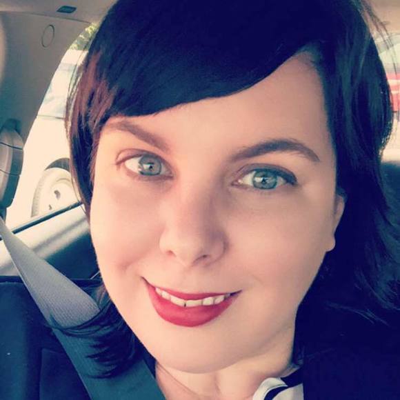 Meet your Posher, Lori - Picture 1 of 1