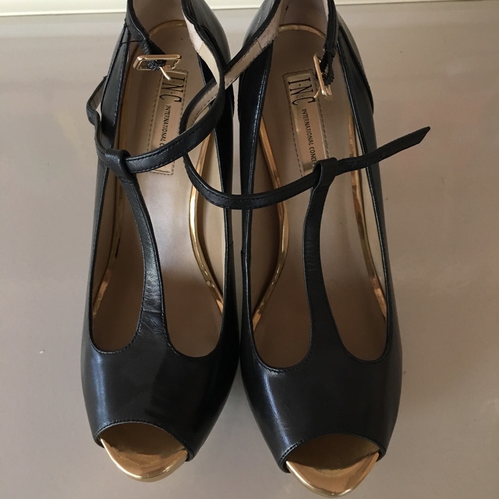 INC platform style black and gold.