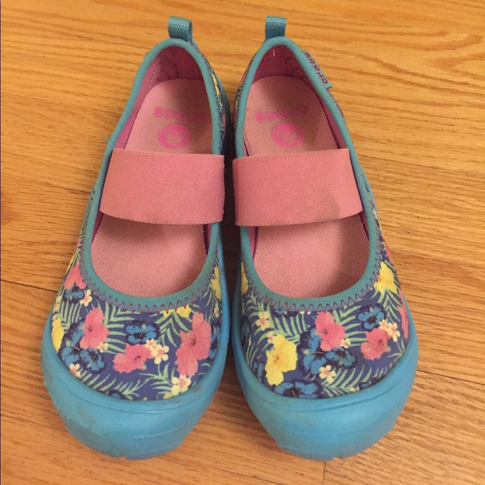 Crocs little kid size 12, worn once