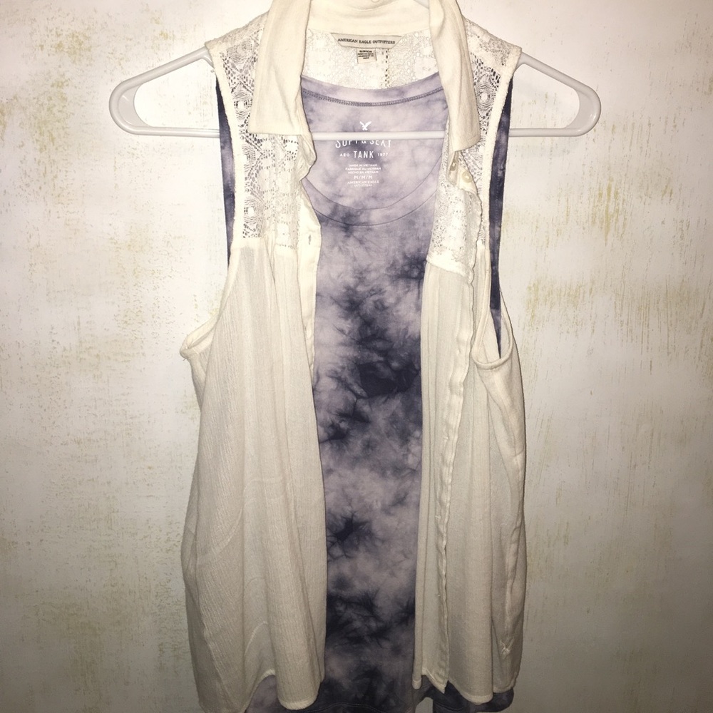 American eagle Creme button up top