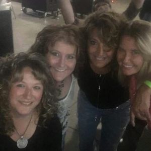 Meet your Posher, Lori