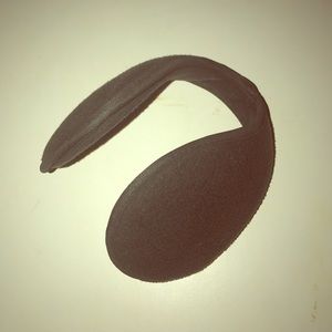 Black unisex earmuffs