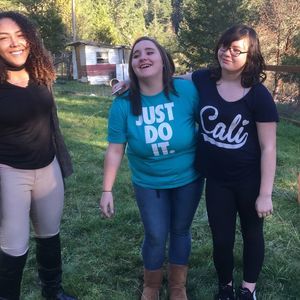 Meet your Posher, Alexis