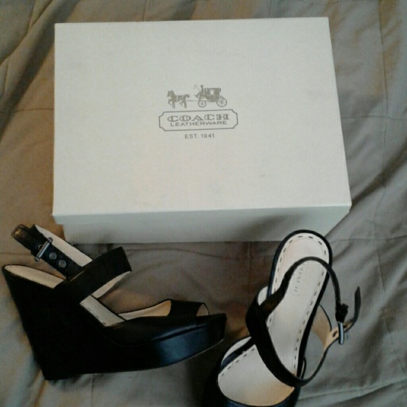 Coach wedges authentic!! - Picture 2 of 4
