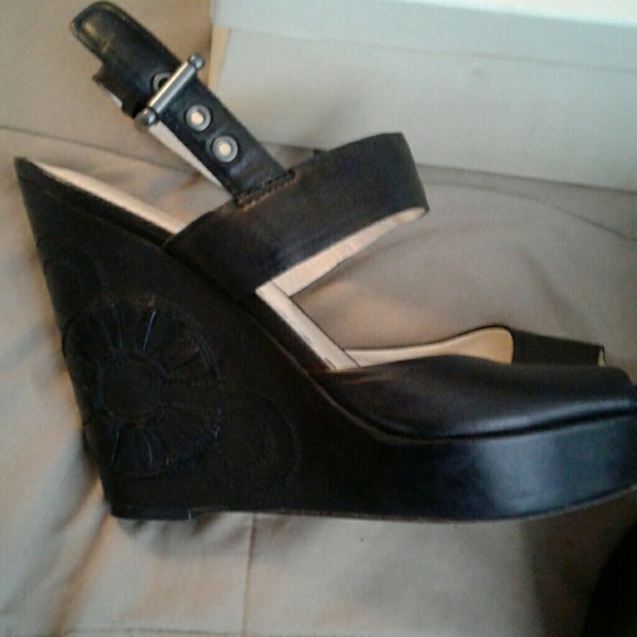 Coach wedges authentic!! - Picture 3 of 4