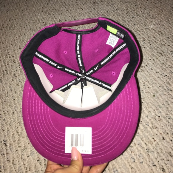 Authentic Nike SnapBack unisex - Picture 2 of 4