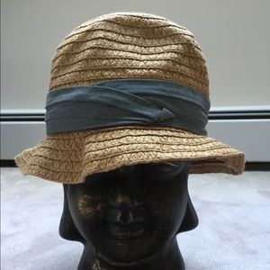 J.Crew  Fedora style straw hat