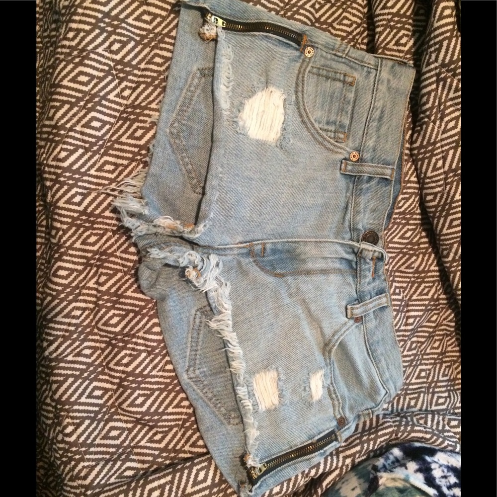 Kendall & Kylie shorts
