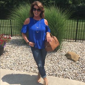 Meet your Posher, Deborah