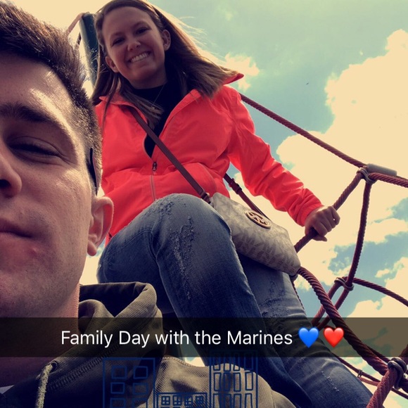 Meet Your Posher, Taylor - Picture 3 of 4