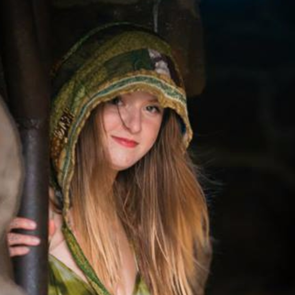 Green Gypsy Hood