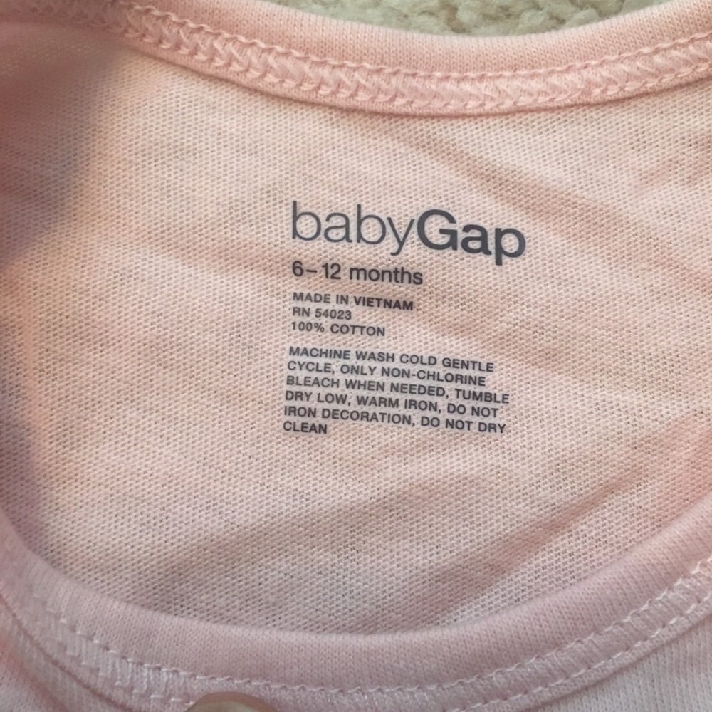 NEW Baby Gap Long Sleeve Onesie Size: 6-12 months - Picture 4 of 6