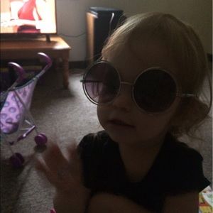 Meet your Posher, Thomas