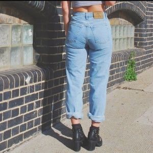 Vintage Calvin Klein mom Jeans - Size 9