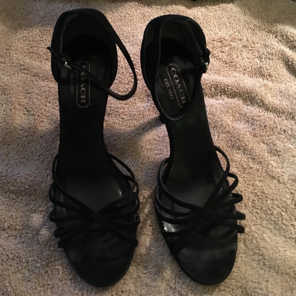 Coach dress shoe