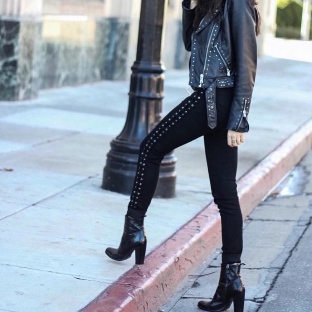 👋🏾LF lace-up black jeans!!!!🖤