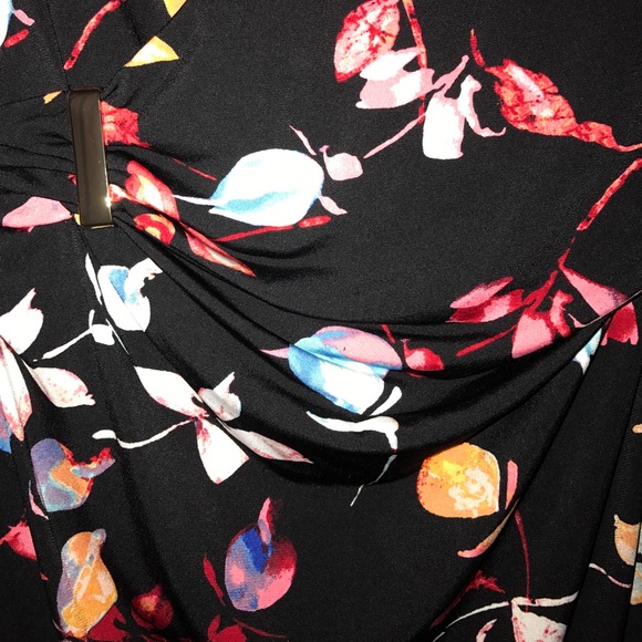 Jennifer Lopez Floral Wrap Dress - Picture 2 of 2