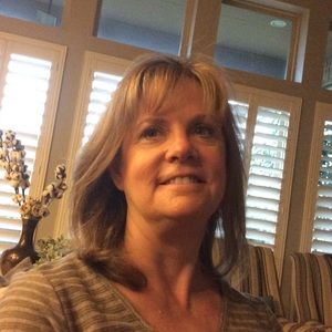 Meet your Posher, Diana