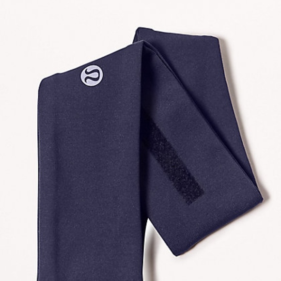 lululemon athletica Accessories - BRAND NEW LULULEMON Fly Away Tamer Headband II lululemon athletica Accessories - BRAND NEW LULULEMON Fly Away Tamer Headband II