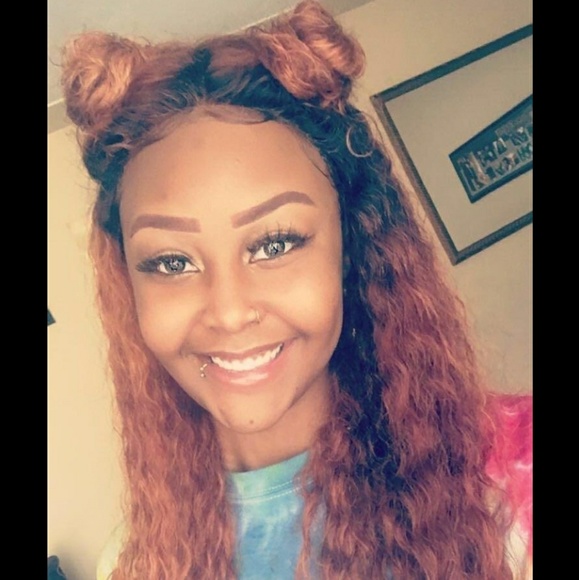 Virgin Curly Beauty Lacefront Wig 18-20 inches main image 2