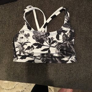 Lululemon medium support bra size 6