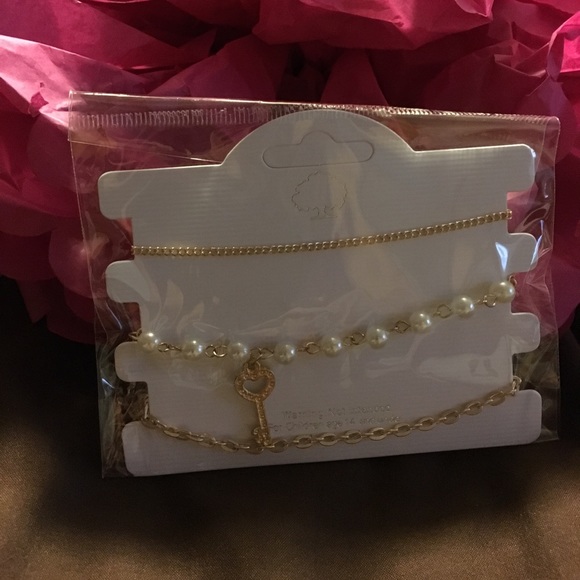 Bracelet - Picture 2 of 4