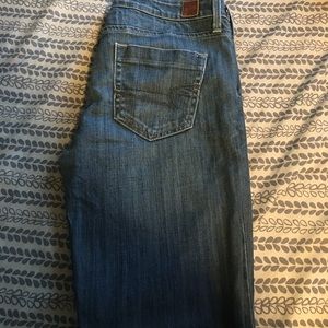 American Eagle jeans Bootcut. Size 6.
