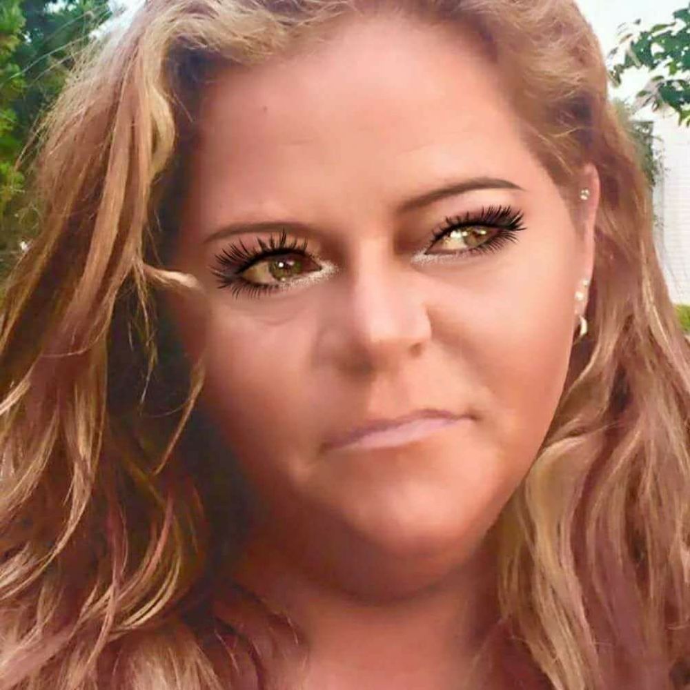 Meet your Posher, Carrie