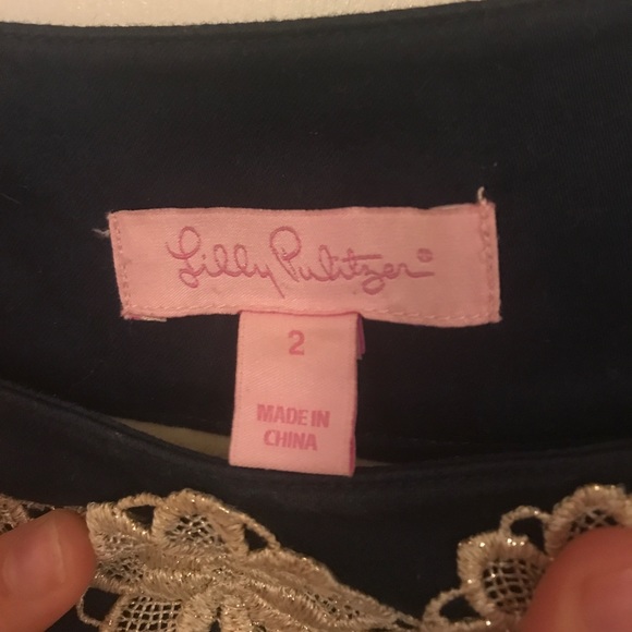 Lily Pulitzer shift dress - Picture 2 of 3