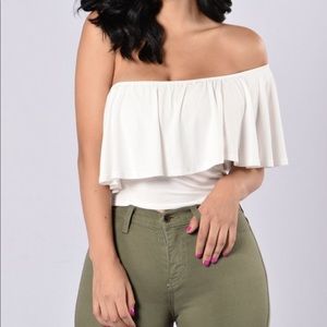 FashionNova OFF THE SHOULDER TOP