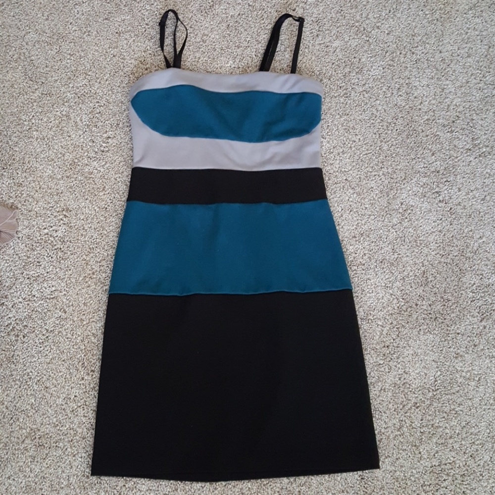 Color block dress