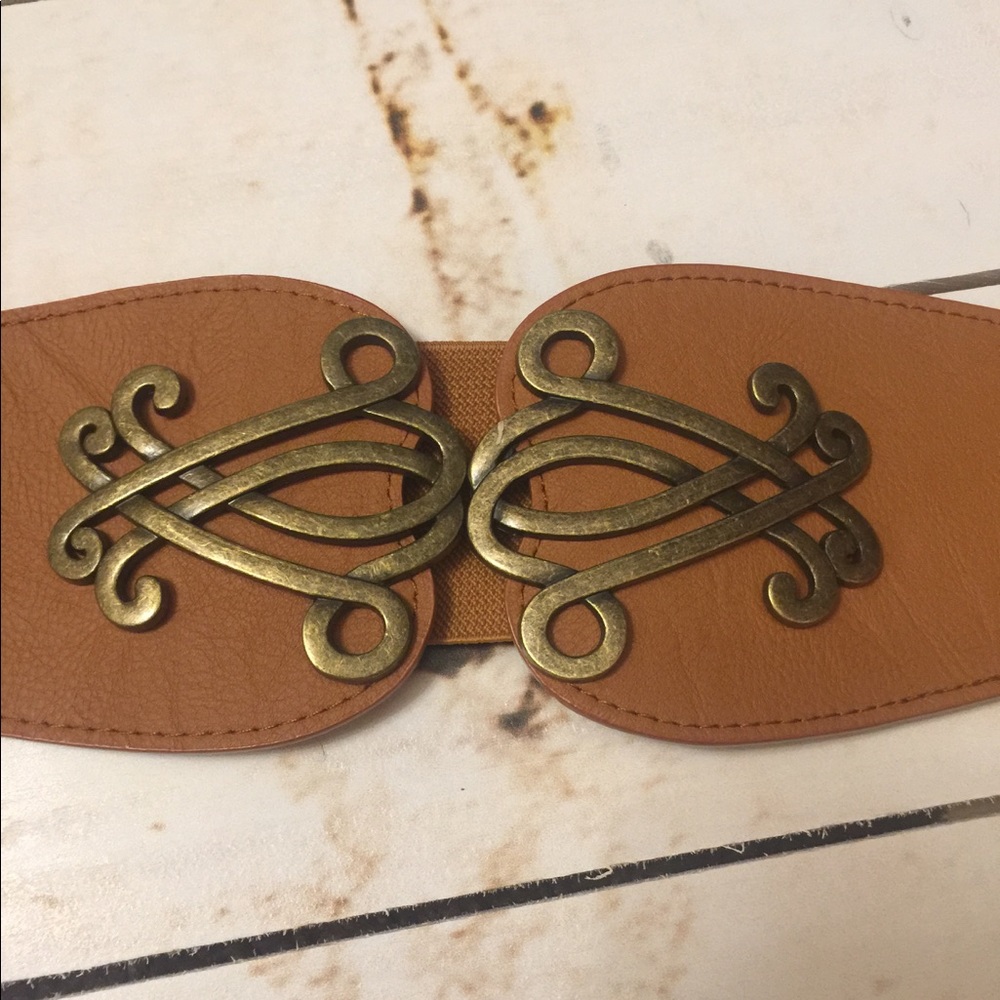 Accent belt
