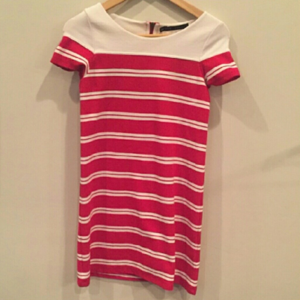 Size S Zara dress $10 SALE
