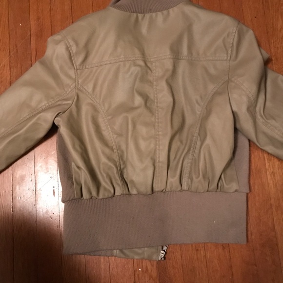 Tan Leather Jacket - Picture 3 of 4