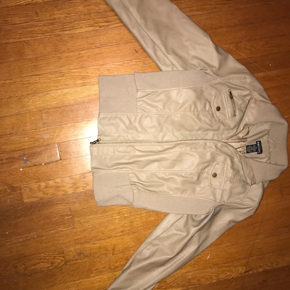 Tan Leather Jacket - Picture 4 of 4